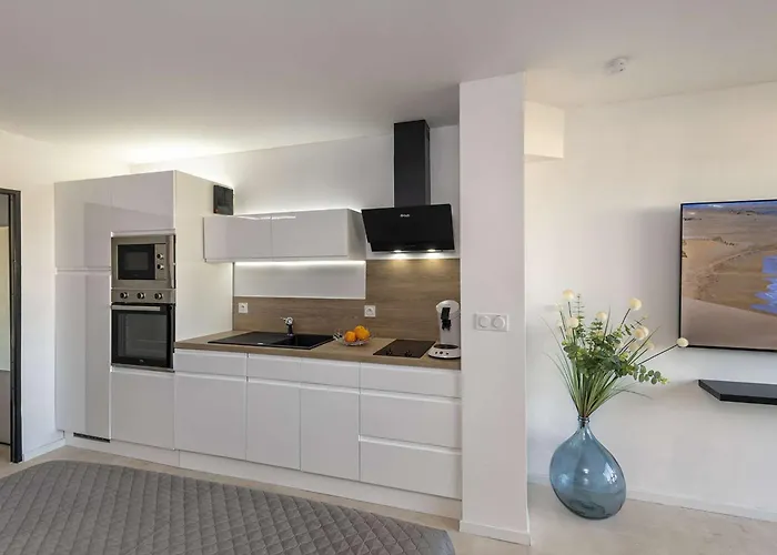 Prelude - Héliopolis D 43 -luxe - 2 Personnes Agde